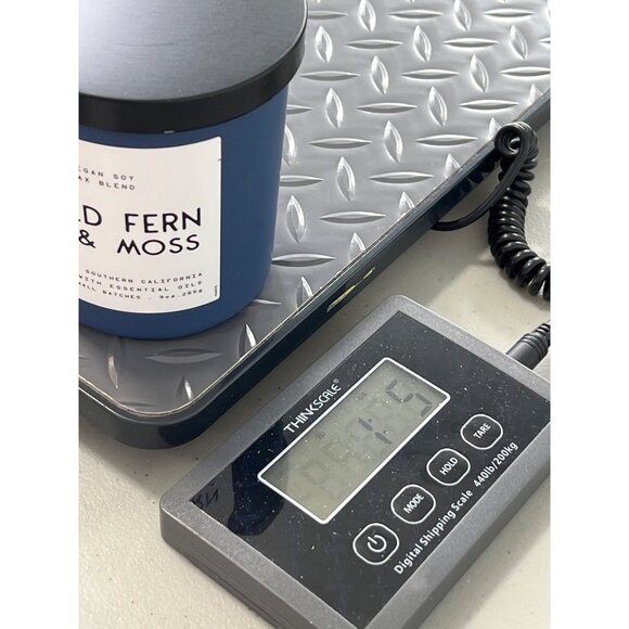 Leoben Company Wild Fern & Moss Candle Vegan Soy Wax 9oz Scented 1 Wick Black - Picture 4 of 5